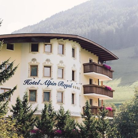 Wellness Refugium&Resort Hotel Alpin Royal Cadipietra Esterno foto