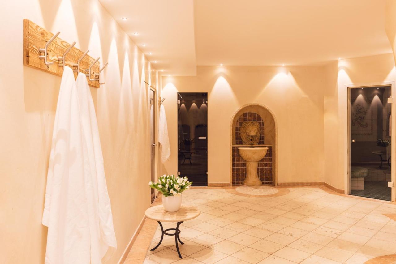 Wellness Refugium&Resort Hotel Alpin Royal Cadipietra Esterno foto