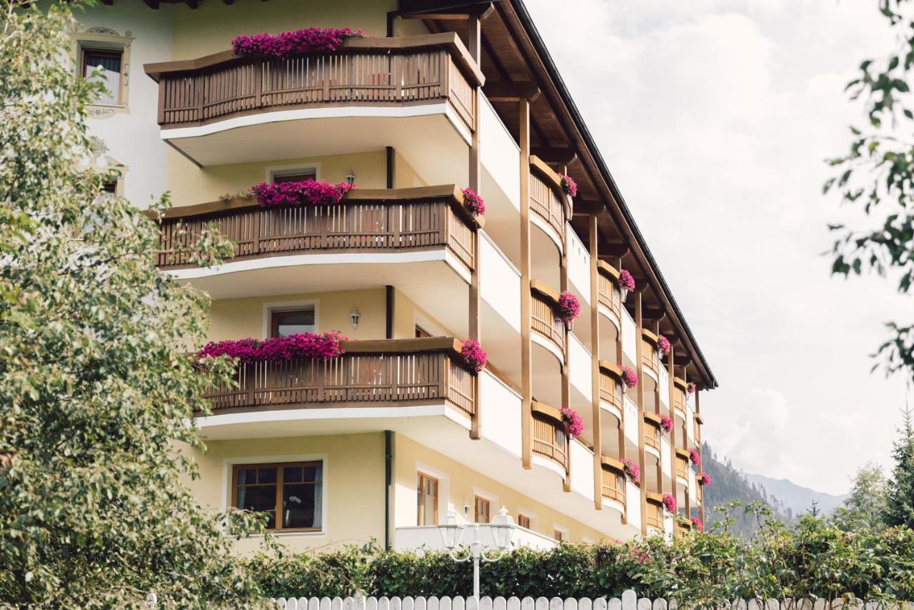Wellness Refugium&Resort Hotel Alpin Royal Cadipietra Esterno foto